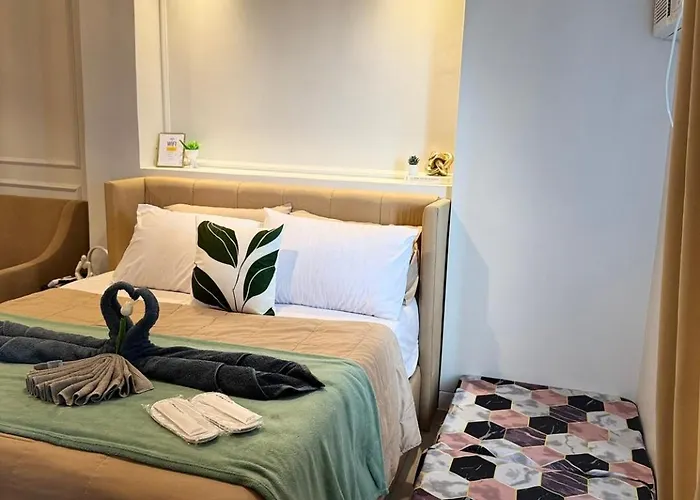 Luxury Staycation | Venice W/ Balcony Near Bgc *